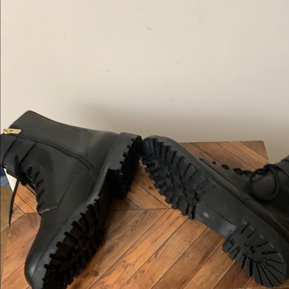 Antonio Melani Bertilli Black Leather Combat Boot - Picture 7 of 9